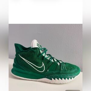 Nike Kyrie 7 TB Promo Clover Team Green Michigan DM5042-300 Men Size 15.5